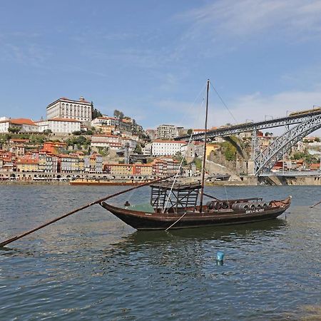 Flh Almada Cozy Apartment With View Porto Eksteriør bilde